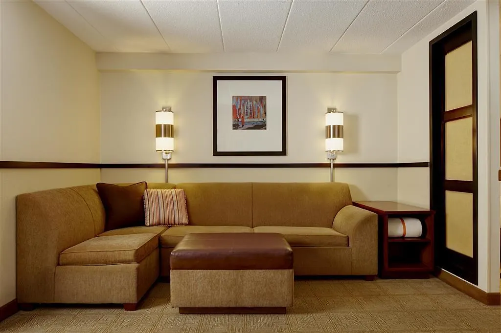 Hyatt Place Charlotte Airport/Lake Pointe