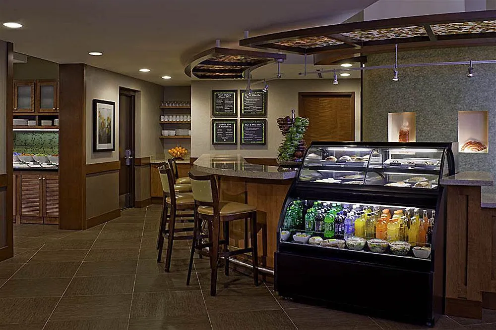 Hotel Hyatt Place Charlotte Airport/Lake Pointe